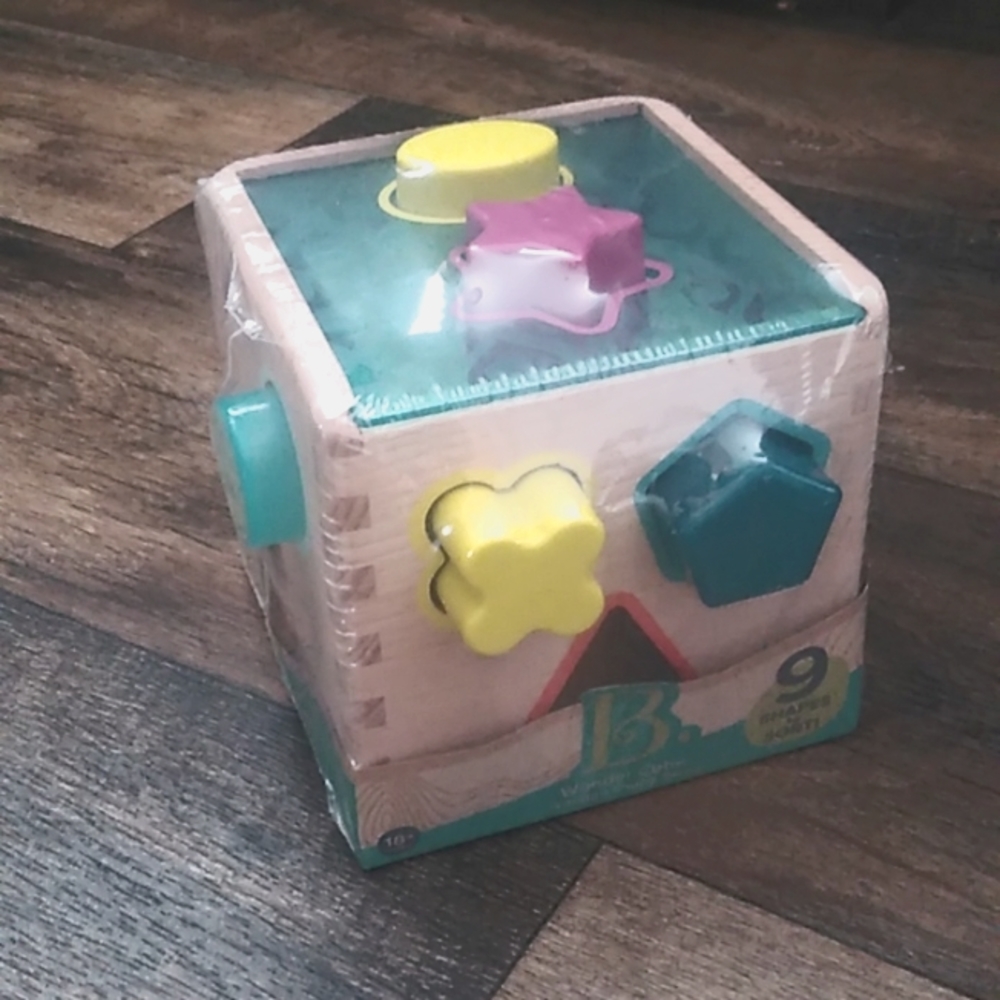 Baby wonder cube